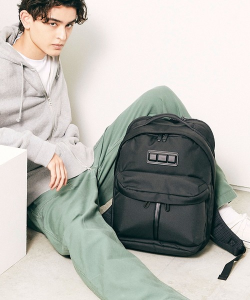 wdl.（ワームデザインラボ）の「【wdl. NEW ITEM】】CITY JOB DAYPACK（バックパック/リュック・メンズ・ブラック/ネイビー・FREE）」の2枚目の写真