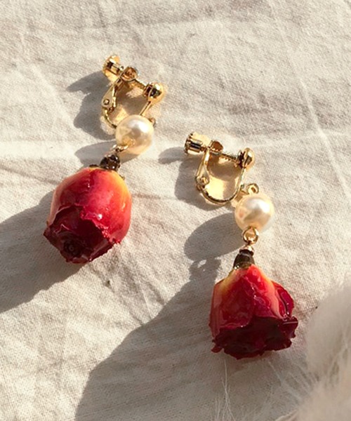 apres jour（アプレジュール）の「【apres jour×ARIAZ】ローズパールイヤリング（イヤリング・レディース・パープル/レッド/ピンク/ボルドー/ラベンダー/スモークピンク・FREE）」の14枚目の写真