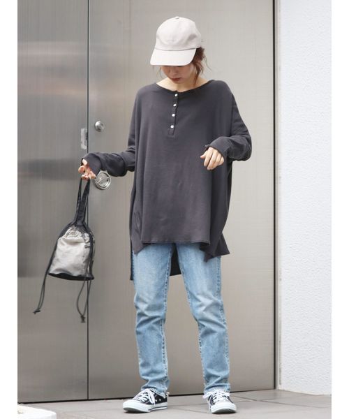 Ungrid（アングリッド）の「ハイウエストダメージスリムデニム（デニムパンツ・レディース・インディゴブルー/ブルー・24inch/25inch/26inch/27inch/23inch）」の15枚目の写真