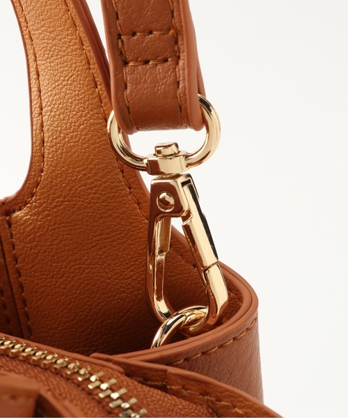 B.C STOCK（ベーセーストック）の「サイドファスナートートBAG（ショルダーバッグ・レディース・ブラック/ベージュ/キャメル・FREE）」の14枚目の写真