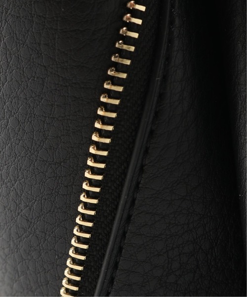 B.C STOCK（ベーセーストック）の「サイドファスナートートBAG（ショルダーバッグ・レディース・ブラック/ベージュ/キャメル・FREE）」の18枚目の写真