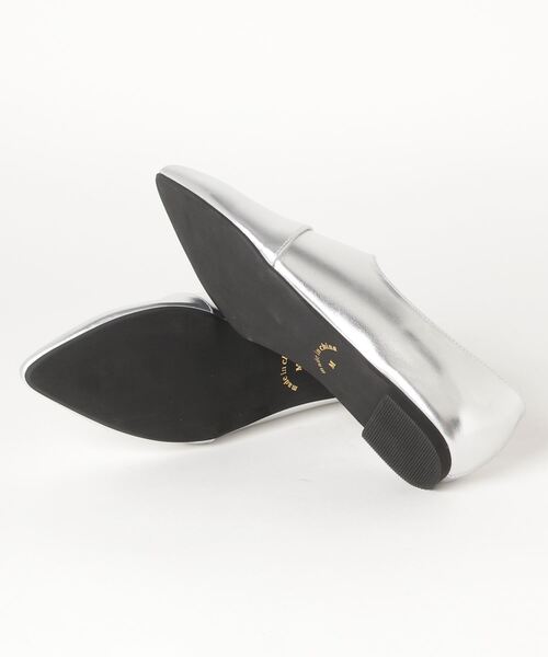 LibertyDoll（リバティードール）の「Liberty Doll / センターセパレートフラット センタースリットパンプス(1106)（パンプス・レディース・ブラック/ダークブラウン/ブラウン/シルバー/ワイン/ネイビー/パイソン/ホワイト/ベージュ/グレイッシュベージュ/ブラウン系その他/ブラック系その他/ブラウン系その他2/ゴールド・LL/3L/S/M/L/SS/XL）」の20枚目の写真