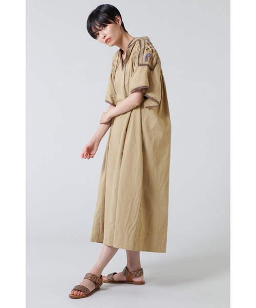 セール For Hlaada Rose For Rose Bud エンブロイダリースモックドレス ワンピース Hlaada フラーダ のファッション