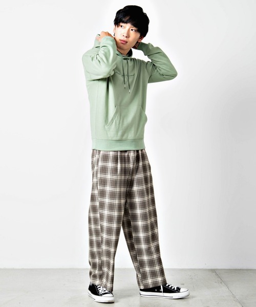 WEGO（ウィゴー）の「WEGO/シンプル刺繍ロゴプルパーカー（パーカー・メンズ・ベージュ/オフホワイト/グリーン・LARGE/SMALL/MEDIUM）」の21枚目の写真