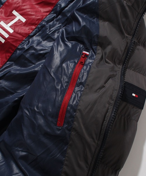TOMMY HILFIGER（トミーヒルフィガー）の「【TOMMY HILFIGER/トミーヒルフィガー】クラッシックフーディーパファージャケット（ダウンジャケット/コート・メンズ・ネイビー/レッド/ロイヤルブルー/ブラック/ネイビー系1/ブラック系その他/レッド系その他/ブルー系その他/グレー/グレー系1/ライトグレー系・S/M/L/XL/XXL）」の15枚目の写真