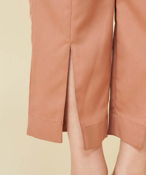 MIIA(ミーア)の「パフスリーブコンビネゾン(サロペット/オーバーオール・レディース・ブラック/オレンジ/ベージュ・FREE)」の5枚目の写真