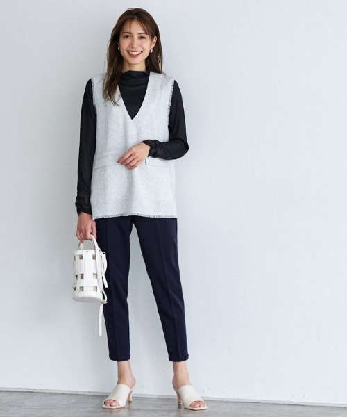 Pierrot（ピエロ）の「バックフレアセットアップ（セットアップ・レディース・ブラック/キャメル/グレイッシュベージュ/ネイビー/グレイッシュブルー/ダークネイビー・M/L/PM）」の20枚目の写真