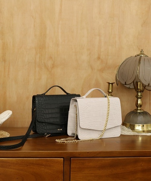 D.LAB(ディラップ)の「【D.LAB 】エリーバッグ+ 2ストラップ/ D.LAB Elly bag + 2 Strap(ショルダーバッグ・レディース・ブラック/アイボリー・FREE)」の10枚目の写真