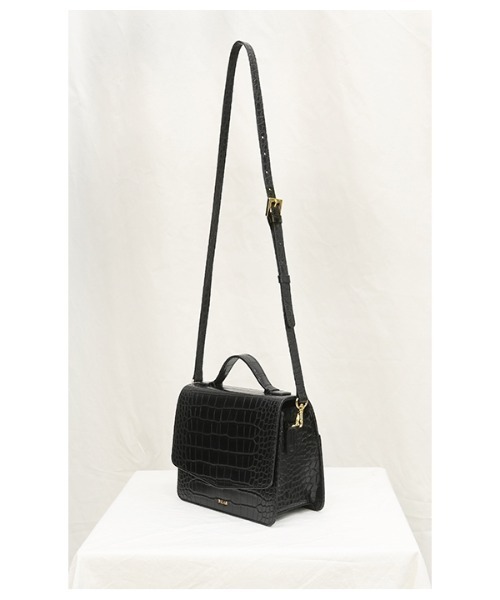 D.LAB(ディラップ)の「【D.LAB 】エリーバッグ+ 2ストラップ/ D.LAB Elly bag + 2 Strap(ショルダーバッグ・レディース・ブラック/アイボリー・FREE)」の6枚目の写真