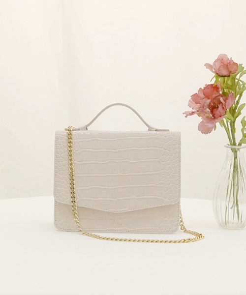 D.LAB(ディラップ)の「【D.LAB 】エリーバッグ+ 2ストラップ/ D.LAB Elly bag + 2 Strap(ショルダーバッグ・レディース・ブラック/アイボリー・FREE)」の4枚目の写真