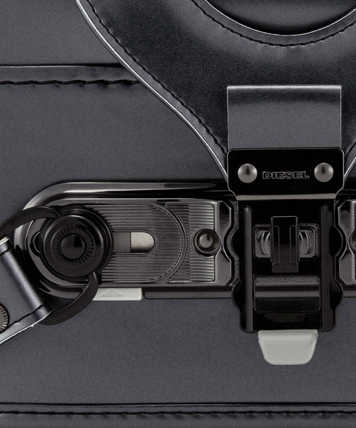 DIESEL（ディーゼル）の「DIESEL(ディーゼル)GLOSSY & MATTE / グロッシー＆マットランドセル（ランドセル・キッズ・ピンク/シルバー/ガンメタ/シャンパン・ONE SIZE）」の16枚目の写真