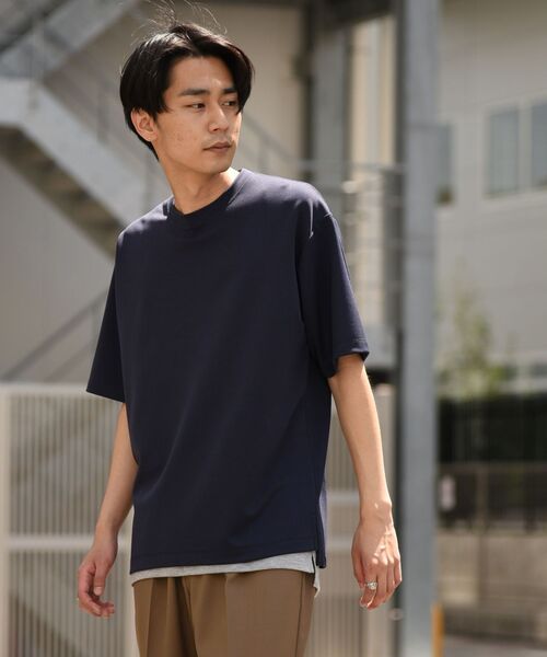 SHIPS(シップス)の「【WEB限定】SHIPS: 《Tシャツとタンクトップがセット》 ポンチ レイヤード Tシャツ(Tシャツ/カットソー・メンズ・ホワイト/ブラック/ネイビー/カーキ/コバルトブルー/ダークブルー・SMALL/MEDIUM/LARGE/X-LARGE)」の2枚目の写真
