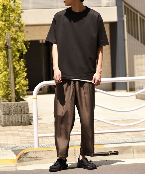 SHIPS(シップス)の「【WEB限定】SHIPS: 《Tシャツとタンクトップがセット》 ポンチ レイヤード Tシャツ(Tシャツ/カットソー・メンズ・ホワイト/ブラック/ネイビー/カーキ/コバルトブルー/ダークブルー・SMALL/MEDIUM/LARGE/X-LARGE)」の8枚目の写真