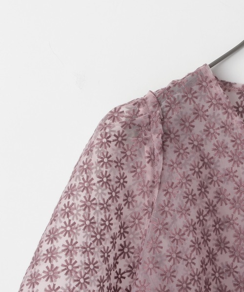 Heather（ヘザー）の「オーガンジーフラワー半袖ブラウス　954132（シャツ/ブラウス・レディース・ブラック系/アイボリー系/ピンク系・FREE）」の4枚目の写真