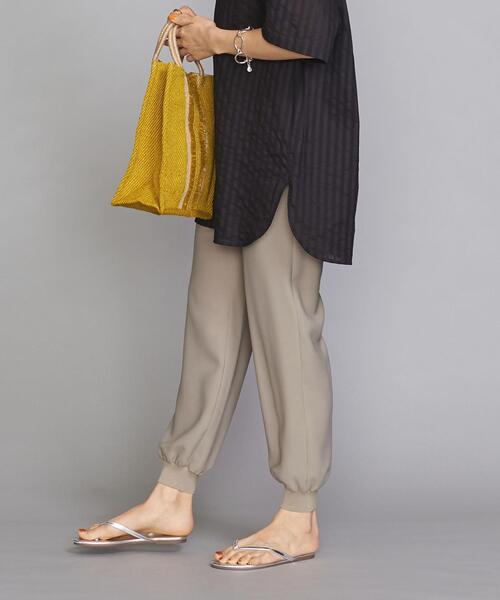 BEAUTY&YOUTH UNITED ARROWS（ビューティーアンドユースユナイテッドアローズ）の「BY ポリエステルジョガーパンツ（その他パンツ・レディース・ライトグレー/ブラック/オリーブ・SMALL/MEDIUM）」の6枚目の写真