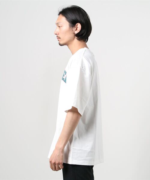 Beno（ビーノ）の「ビンテージ カレッジロゴ プリント Tシャツ 【MILWAUKEE】（Tシャツ/カットソー・メンズ・ブラック/オフホワイト/サックスブルー/アイボリー/ラベンダー/オートミール・M/L）」の9枚目の写真