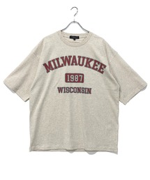 Beno | ビンテージ カレッジロゴ プリント Tシャツ 【MILWAUKEE】(Tシャツ/カットソー)