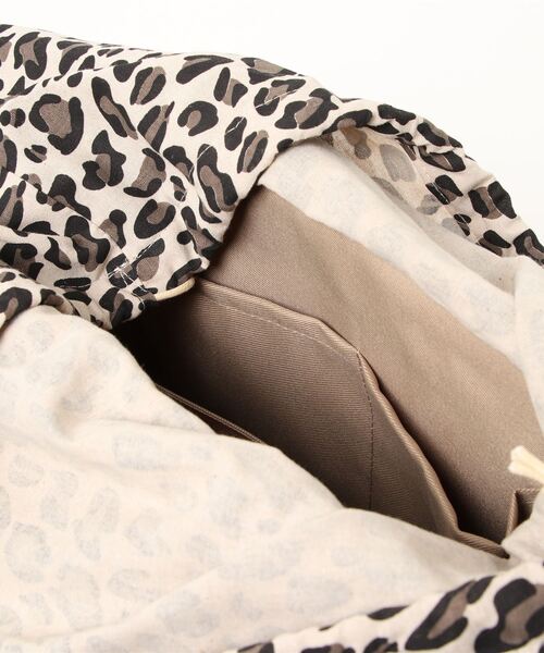 Te chichi（テチチ）の「アクリルハンドル×レオパードカゴBAG（かごバッグ・レディース・ブラック/キャメル・ﾌﾘ-）」の7枚目の写真