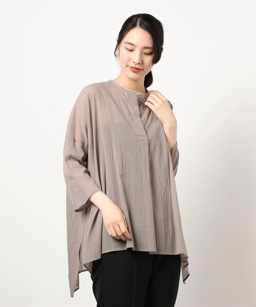 SALON adam et rope'（サロン アダム エ ロペ）の「【WEB限定カラー】［選べる6色］リラックスシアースキッパーシャツ（シャツ/ブラウス・レディース・ブルー系その他4/ホワイト/ピンク/ベージュ/ダークブラウン/ブラック・FREE）」の13枚目の写真