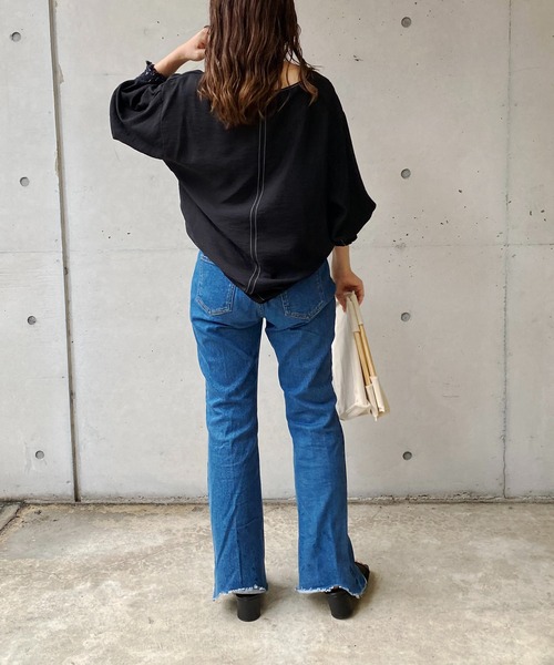 CAPRICIEUX LE'MAGE（カプリシューレマージュ）の「柄カフスステッチTブラウス（シャツ/ブラウス・レディース・ブラック/ホワイト・FREE）」の21枚目の写真