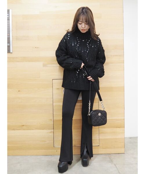 EVRIS(エヴリス)の「レザーライクチャンキーブーツ(ブーツ・レディース・ブラウン/ブラック・SMALL/LARGE/MEDIUM)」の5枚目の写真