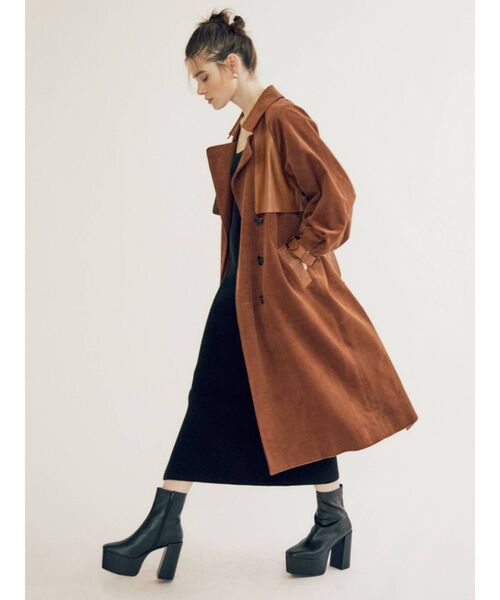 EVRIS(エヴリス)の「レザーライクチャンキーブーツ(ブーツ・レディース・ブラウン/ブラック・SMALL/LARGE/MEDIUM)」の14枚目の写真