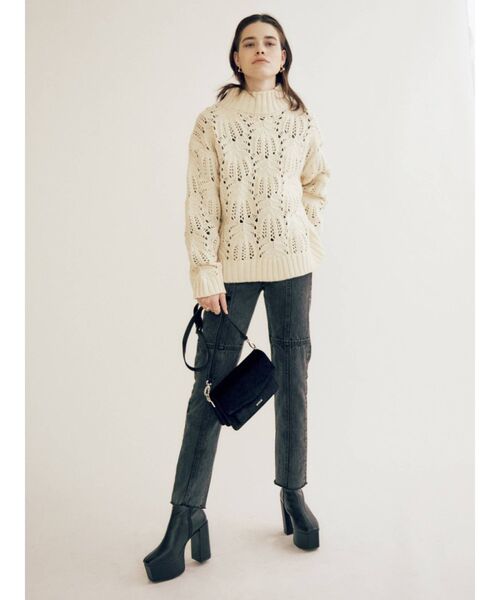 EVRIS(エヴリス)の「レザーライクチャンキーブーツ(ブーツ・レディース・ブラウン/ブラック・SMALL/LARGE/MEDIUM)」の15枚目の写真