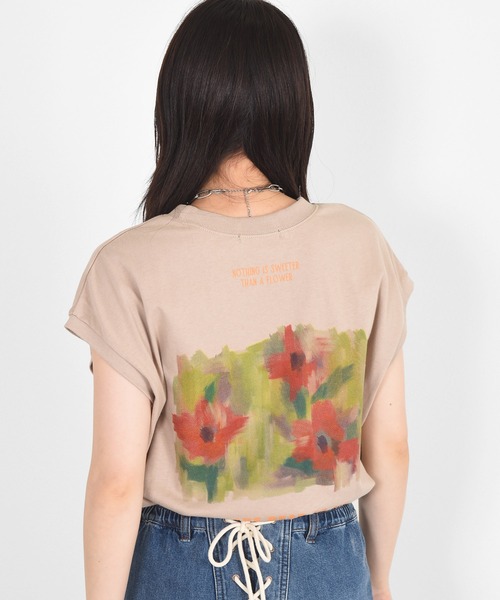 w closet（ダブルクローゼット）の「アートプリントチュニックTee（Tシャツ/カットソー・レディース・オフホワイト/ベージュ・FREE）」の15枚目の写真