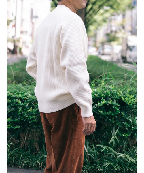 Vincent et Mireille(バンソンエミレイユ)の「【VINCENT ET MIREILLE ヴァンソン エ ミレイユ】メンズ 8ゲージ畔ニット ハイネックセーター(ニット/セーター・メンズ・ネイビー/ブラック/ホワイト/グレー/チャコールグレー/レッド・42/40)」の15枚目の写真