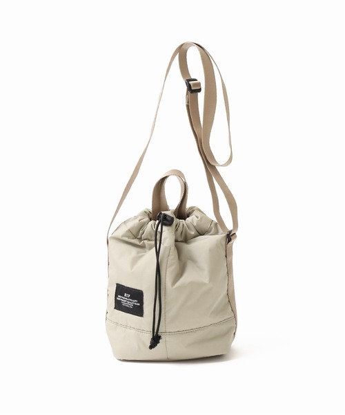 BAGSINPROGRESS(バッグズインプログレス)の「【BAGS IN PROGRESS】NEW BUCKETSHOULDER PADDED:ショルダーバッグ◆(ショルダーバッグ・レディース・ブラック/ベージュ・FREE)」の8枚目の写真