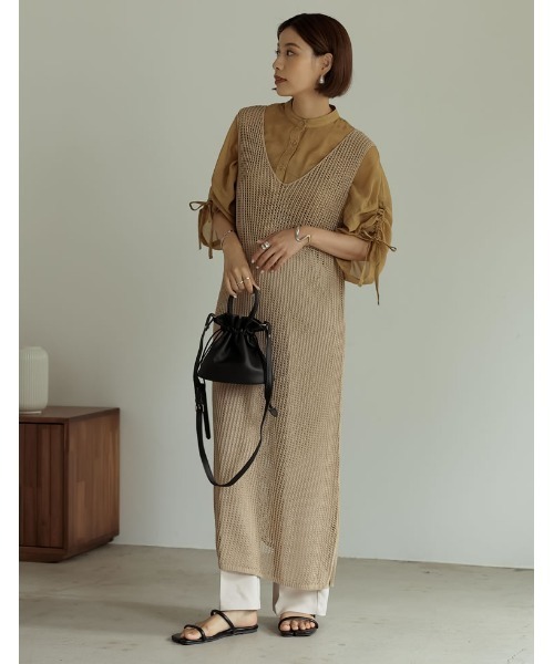 Re:EDIT（リエディ）の「フェイクレザー巾着バッグ（ショルダーバッグ・レディース・ブラック/ベージュ/イエロー・FREE）」の4枚目の写真