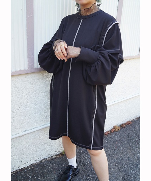 179/WG（イチナナキュウダブルジー）の「前後2WAY配色ステッチワンピース（ワンピース・レディース・ブラック/グリーン/マスタード・MEDIUM）」の16枚目の写真