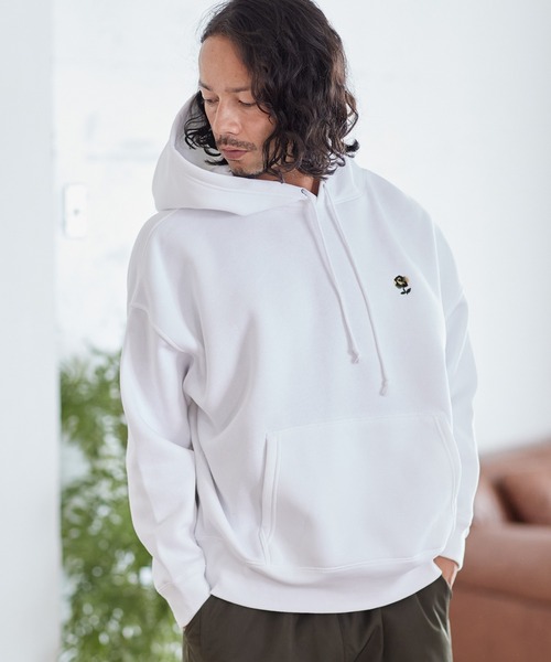 CAMBIO（カンビオ）の「mpa2684-刺繍パーカー_Camo rose（パーカー・メンズ・ブラック/ホワイト・M/XL/L）」の3枚目の写真