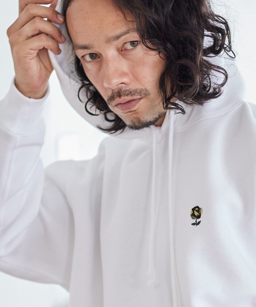 CAMBIO（カンビオ）の「mpa2684-刺繍パーカー_Camo rose（パーカー・メンズ・ブラック/ホワイト・M/XL/L）」の6枚目の写真