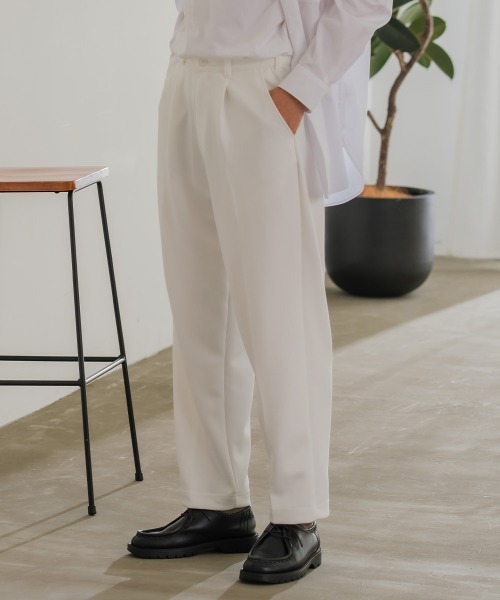 improves（インプローブス）の「ダイバー素材 バルーンシルエット イージーパンツ（その他パンツ・メンズ・ブラック/オフホワイト/グレイッシュベージュ・MEDIUM/LARGE）」の2枚目の写真