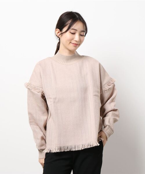 e.r.g*(イーアールジー)の「フリンジモックネックプルオーバー(Tシャツ/カットソー・レディース・ベージュ/ライム/オフホワイト・M)」の3枚目の写真