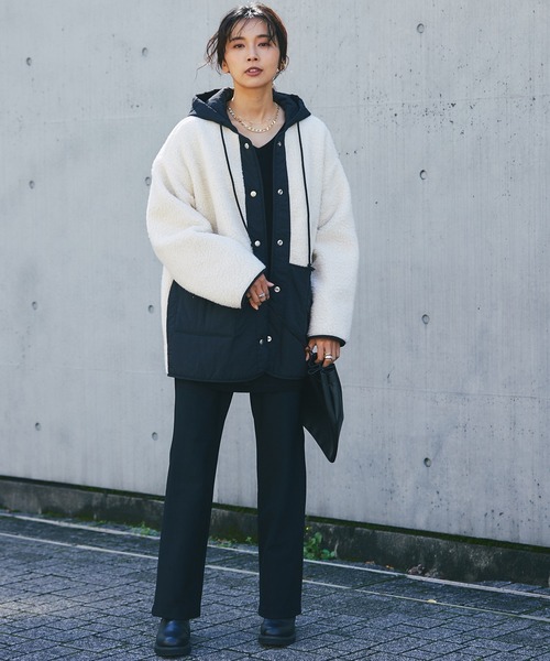 RIVE DROITE（リヴドロワ）の「《2サイズ展開》カジュアルなタウンユースにぴったり　ストレッチウォームフレアーパンツ（その他パンツ・レディース・ブラック・36/38）」の5枚目の写真