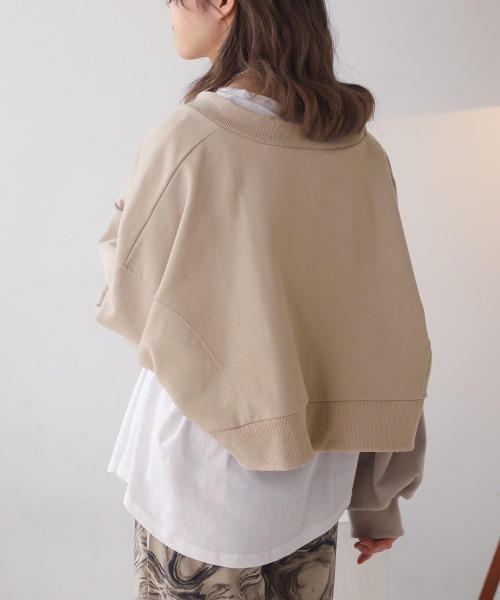 Bab（バブ）の「深Vネックショート丈スウェット（スウェット・レディース・ベージュ/ピンク/ライトグリーン・FREE）」の20枚目の写真