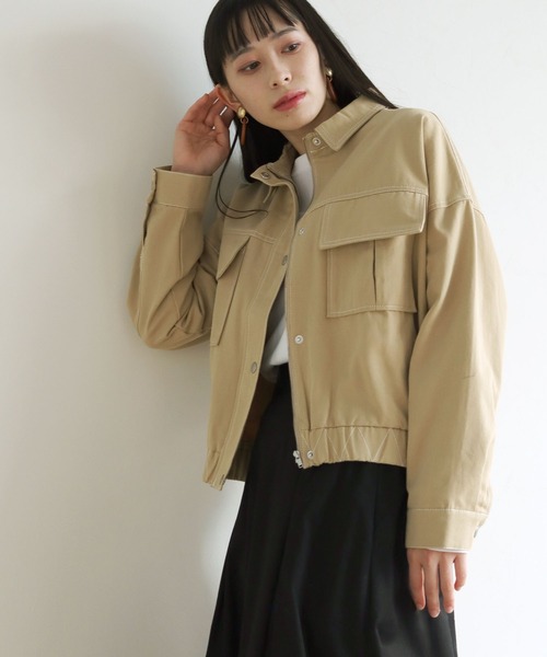 vingtrois（バントロア）の「【Vingtrois】カラーステッチワークデザインショート丈ブルゾン（ブルゾン・レディース・ブラック/ベージュ/カーキ/アイボリー・M）」の3枚目の写真