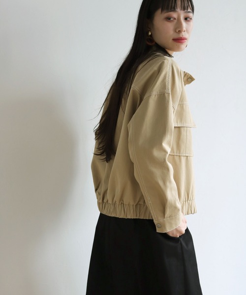 vingtrois（バントロア）の「【Vingtrois】カラーステッチワークデザインショート丈ブルゾン（ブルゾン・レディース・ブラック/ベージュ/カーキ/アイボリー・M）」の14枚目の写真