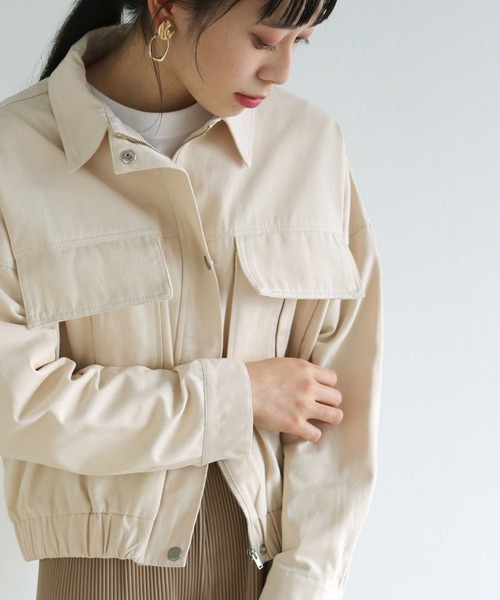 vingtrois（バントロア）の「【Vingtrois】カラーステッチワークデザインショート丈ブルゾン（ブルゾン・レディース・ブラック/ベージュ/カーキ/アイボリー・M）」の9枚目の写真