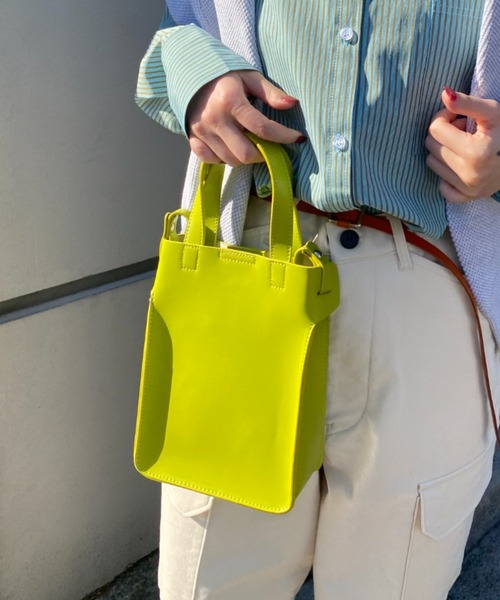 CIAOPANIC（チャオパニック）の「2WAYスクエアショルダーバッグ（ショルダーバッグ・レディース・ブラック/ライム/アイボリー・FREE）」の3枚目の写真