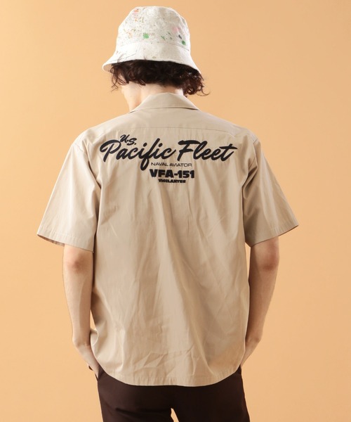 AVIREX(アヴィレックス)の「パシフィック フリート ワークシャツ / PACIFIC FLEET WORK SHIRT / アヴィレックス / AVIREX(シャツ/ブラウス・メンズ・ネイビー/コーラルピンク/チャコールグレー/ベージュ・X-LARGE/XX-LARGE/MEDIUM/LARGE)」の3枚目の写真