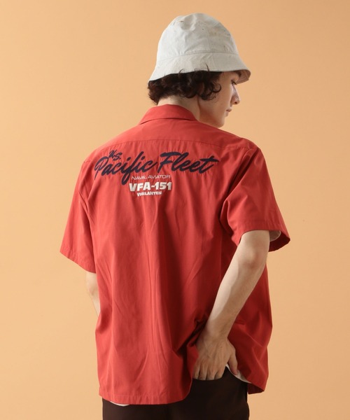 AVIREX(アヴィレックス)の「パシフィック フリート ワークシャツ / PACIFIC FLEET WORK SHIRT / アヴィレックス / AVIREX(シャツ/ブラウス・メンズ・ネイビー/コーラルピンク/チャコールグレー/ベージュ・X-LARGE/XX-LARGE/MEDIUM/LARGE)」の1枚目の写真