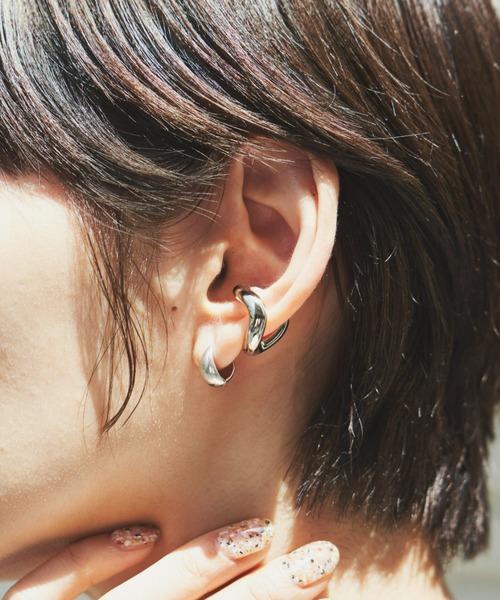 Auntie Rosa Holiday(アンティローザホリデー)の「変形サークルイヤカフ(イヤーカフ・レディース・シルバー/ゴールド・FREE)」の13枚目の写真