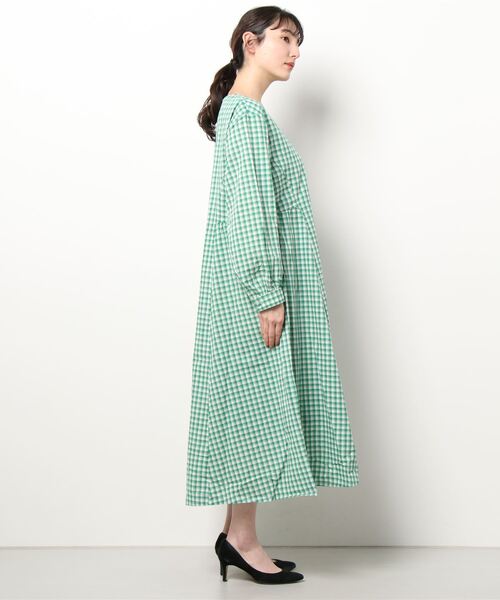RODEO CROWNS WIDE BOWL(ロデオクラウンズワイドボウル)の「ギンガムチェックオーバーワンピース(ワンピース・レディース・ブラック系その他/グリーン系その他・FREE)」の4枚目の写真