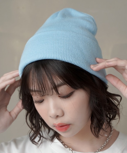 SPINNS(スピンズ)の「カラーニットキャップ(ニットキャップ/ビーニー・レディース・ブラック/ベージュ/パープル/ネイビー/グレー/サックスブルー/オレンジ/ブルー/アイボリー/ミント・ONESIZE)」の7枚目の写真