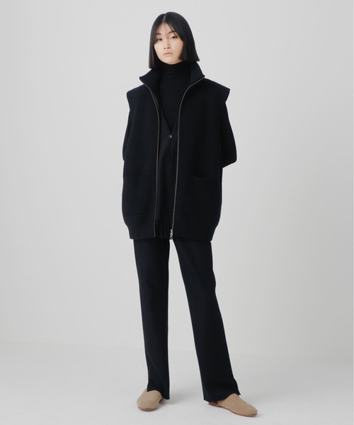 UNDECORATED(アンデコレイテッド)の「UNDECORATED アンデコレイテッド / MF Wool Knit Zp Vest ウールニット ジップベスト ハイネック / UDF22802(ベスト・メンズ・ブラック/ブラウン・3/2)」の5枚目の写真