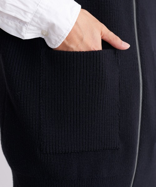 UNDECORATED(アンデコレイテッド)の「UNDECORATED アンデコレイテッド / MF Wool Knit Zp Vest ウールニット ジップベスト ハイネック / UDF22802(ベスト・メンズ・ブラック/ブラウン・3/2)」の20枚目の写真