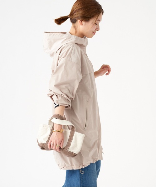 JOURNAL STANDARD(ジャーナルスタンダード)の「ビッグマウンテンパーカー(マウンテンパーカー・レディース・ブルー/ベージュ/ブラック・FREE)」の14枚目の写真